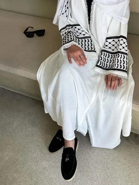 2024 Neue weiche Crepe-Abaya aus Palästina