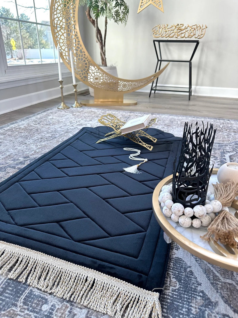 Premium Luxury Solid Color Prayer Mat - Anti-Slip