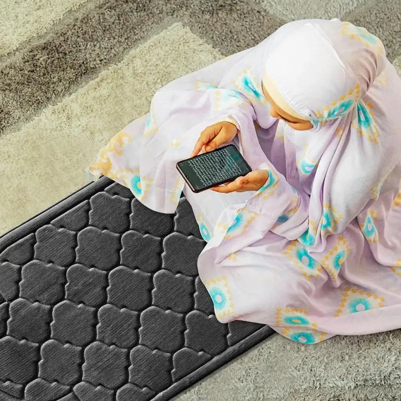 Embossed Luxury Prayer Mat Anti-Slip